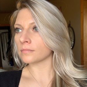 Meet your Posher, Christine